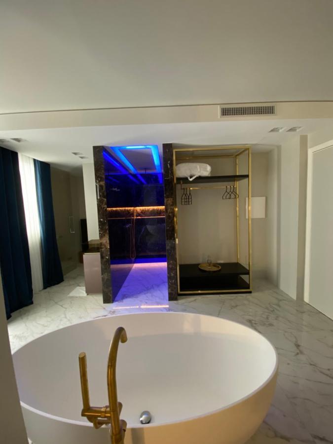 Redavid Dimora Di Charme Bed & Breakfast Bari Exterior photo